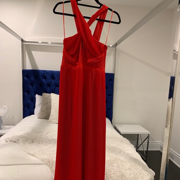 Guess Pleat and Lace Gown Size 4 - Picture 10 of 10